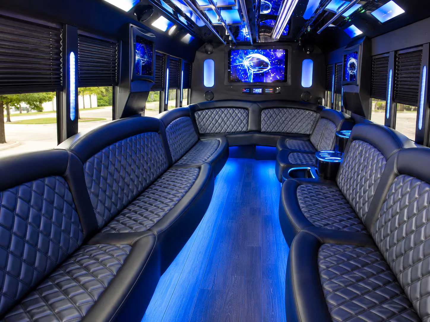 Harlingen Winery Tour & Pub Crawl Transportation