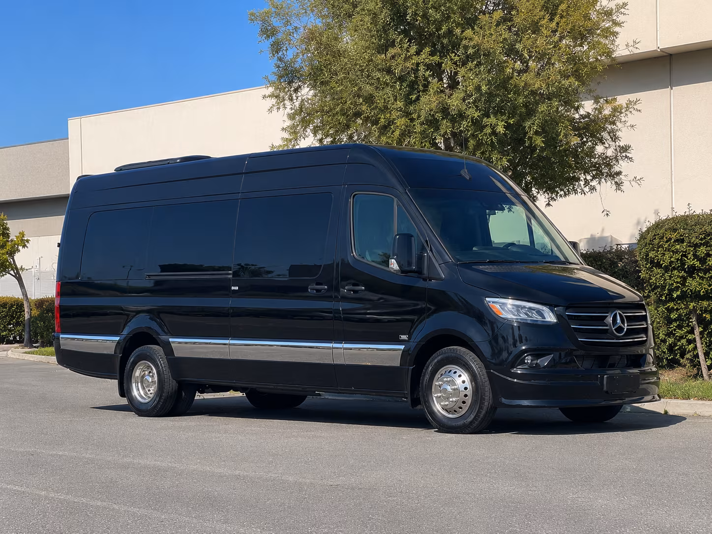 Victoria School Event & Field Trip Transportation